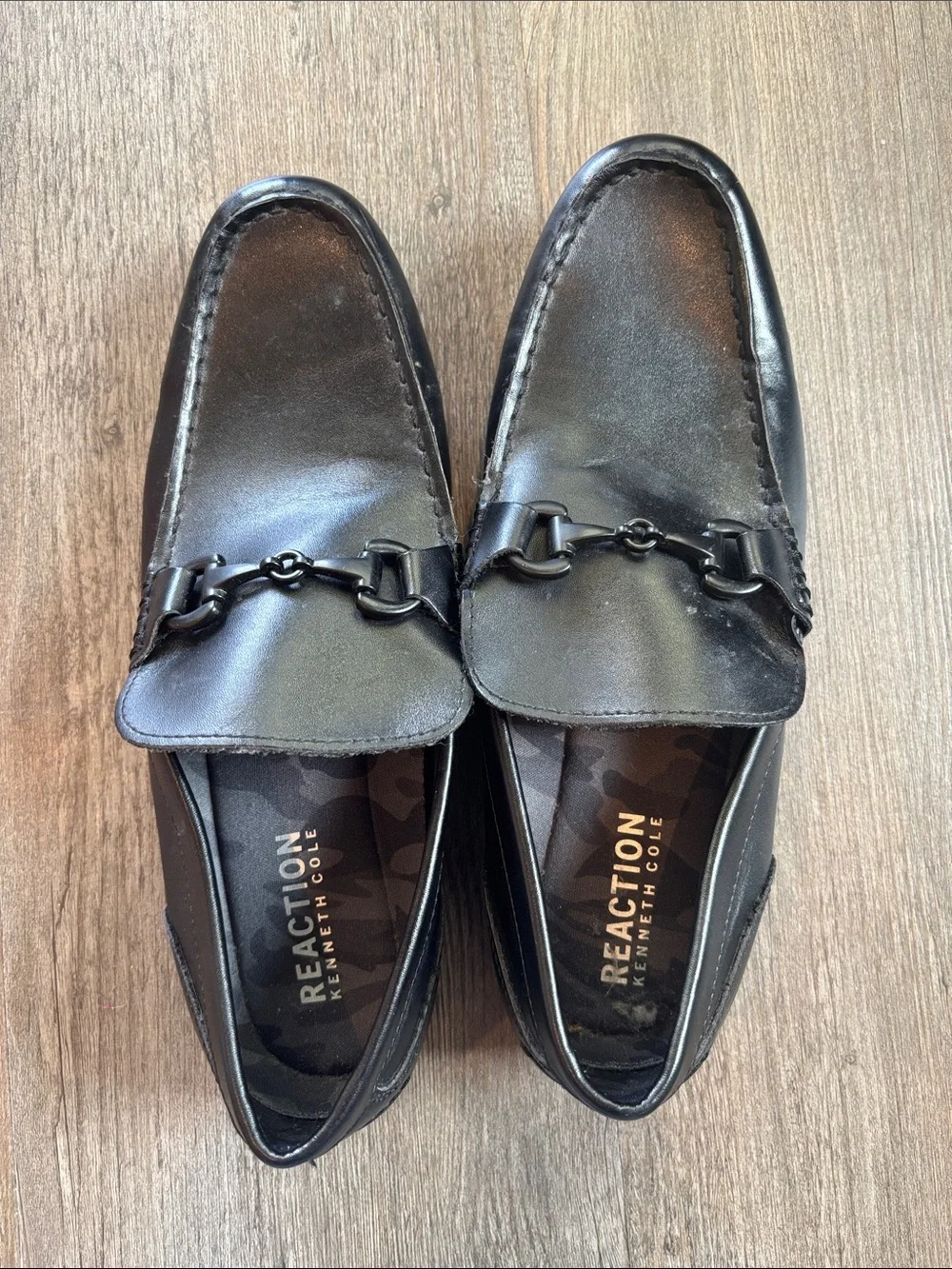 Kenneth Cole Reaction Black Leather Bit Slip-On Loafers